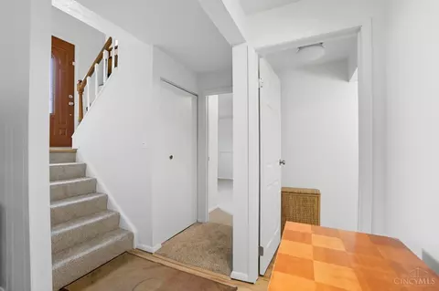 Entry Way - 1 Mackie Ct, Harrison, OH 45030 photo 1 of 1