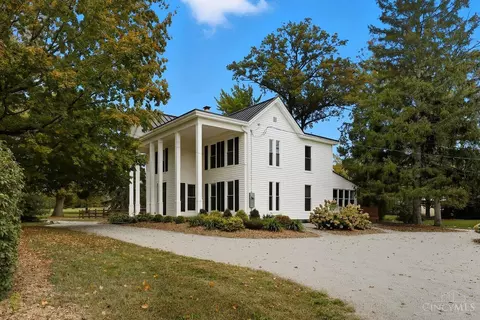 2410 Stubbs Mill Rd, Lebanon, OH 45036