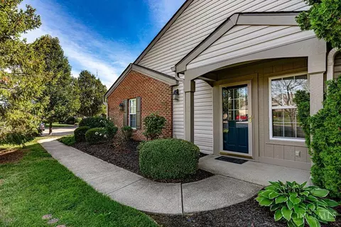 5787 Southwater Dr, Mason, OH 45040