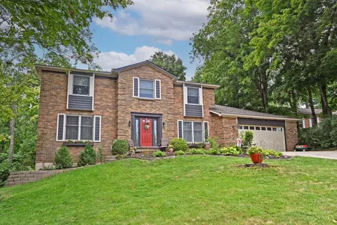 9843 Tall Timber Dr, West Chester, OH 45241