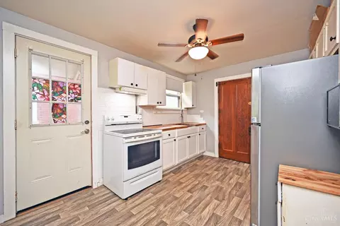 Kitchen - 1205 Amanda Pl, Cincinnati, OH 45205 photo 1 of 5