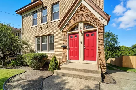 Exterior - 4352 Ridgeview Ave, Cincinnati, OH 45238 photo 2 of 14