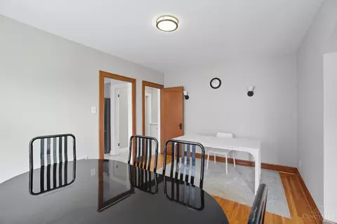 Dining - 4352 Ridgeview Ave, Cincinnati, OH 45238 photo 5 of 6