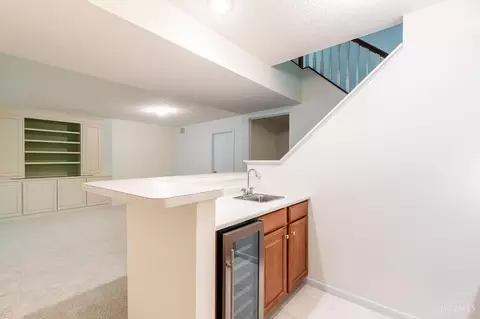 Living - 6530 Silverfox Dr, Cincinnati, OH 45230 photo 5 of 5