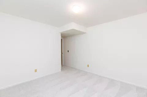 Bedroom - 6530 Silverfox Dr, Cincinnati, OH 45230 photo 5 of 5