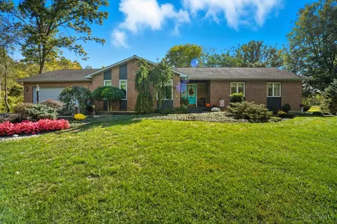 4216 Ellis Rd, Batavia, OH 45103