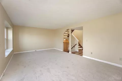 7902 Hackney Cir, Maineville, OH 45039 photo 5