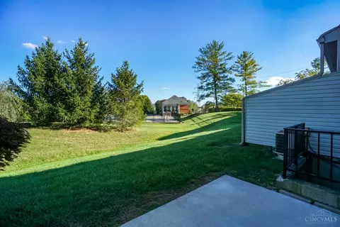 7902 Hackney Cir, Maineville, OH 45039 photo 25