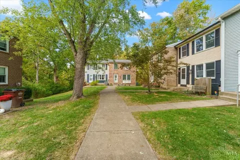 Exterior - 4536 Tree View Ct, Batavia, OH 45103 photo 4 of 4