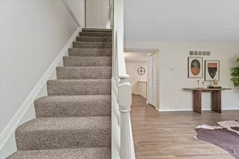 Entry Way - 4536 Tree View Ct, Batavia, OH 45103 photo 1 of 1