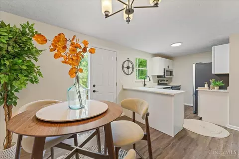 Dining - 4536 Tree View Ct, Batavia, OH 45103 photo 1 of 3
