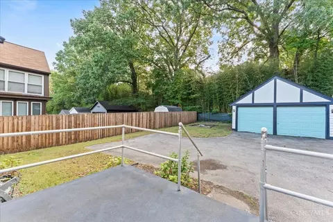 Exterior - 2177 Crane Ave, Cincinnati, OH 45207 photo 5 of 6