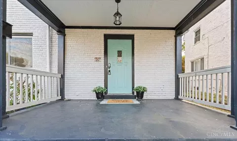 Exterior - 2177 Crane Ave, Cincinnati, OH 45207 photo 2 of 6