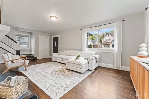 Living - 2177 Crane Ave, Cincinnati, OH 45207 photo 1 of 3