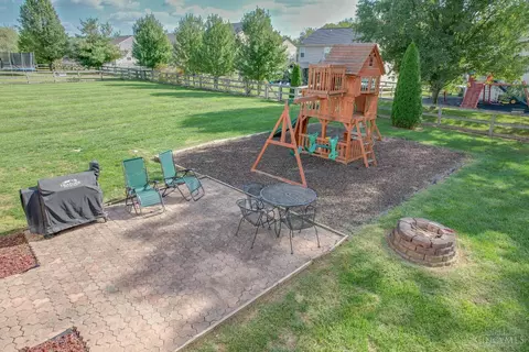 Exterior - 2125 Picketside Dr, Batavia, OH 45103 photo 4 of 4