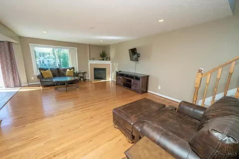 Living - 2125 Picketside Dr, Batavia, OH 45103 photo 1 of 3