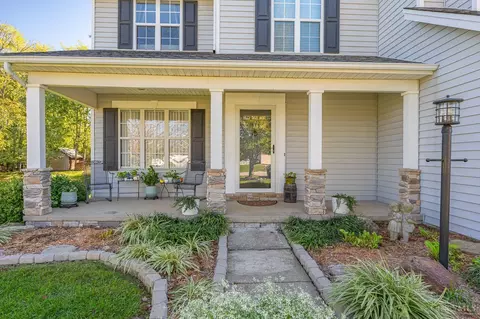 Exterior - 3714 Mackey Rd, Amelia, OH 45102 photo 2 of 19