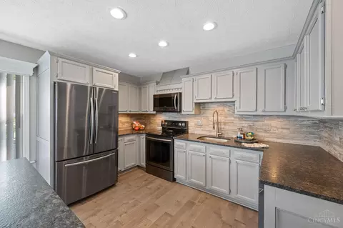 Kitchen - 3714 Mackey Rd, Amelia, OH 45102 photo 2 of 3