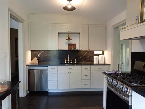 Kitchen - 94 Sharon Rd, Glendale, OH 45246 photo 3 of 4