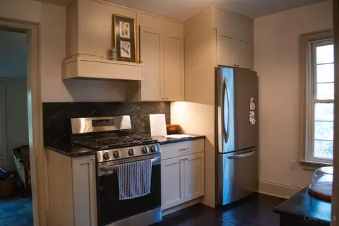 Kitchen - 94 Sharon Rd, Glendale, OH 45246 photo 4 of 4