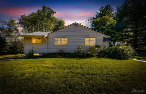 5314 Hillcrest Dr, Oxford, OH 45056