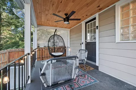 Exterior - 2526 Bremont Ave, Golf Manor, OH 45237 photo 10 of 18