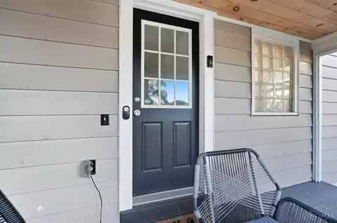 Exterior - 2526 Bremont Ave, Golf Manor, OH 45237 photo 5 of 18