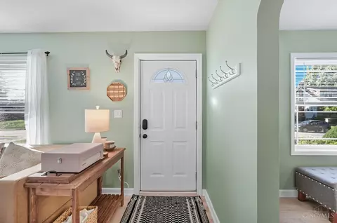 Entry Way - 2526 Bremont Ave, Golf Manor, OH 45237 photo 1 of 8