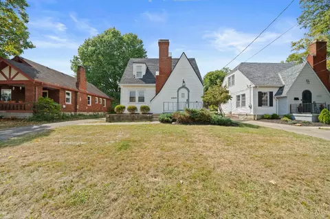 6773 Siebern Ave, Silverton, OH 45236 photo 3