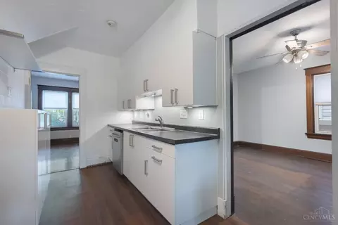 Entry Way - 2317 Muriel Ct, Cincinnati, OH 45219 photo 1 of 1