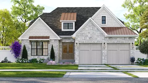 9689 Cooper Ln, Montgomery, OH 45242