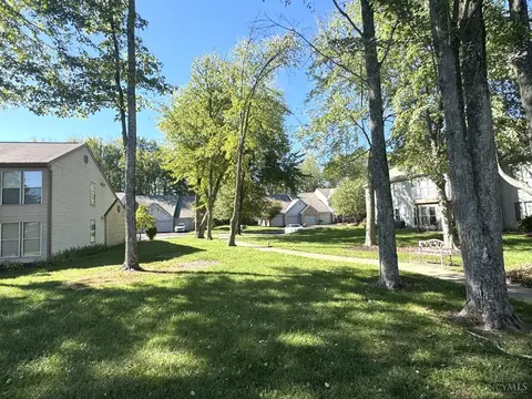 Exterior - 3986 Maplefield Ct, Cincinnati, OH 45255 photo 18 of 18