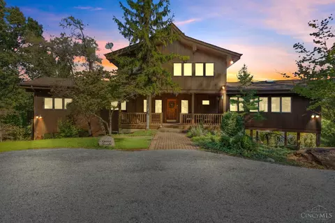 7788 White Rd, Rising Sun, IN 47040