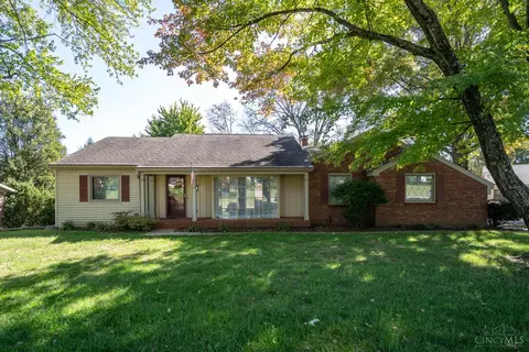 2207 Rolling Hills Blvd, Fairfield, OH 45014