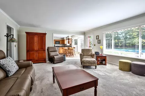 Living - 3810 Arbor Ln, Cincinnati, OH 45255 photo 2 of 4