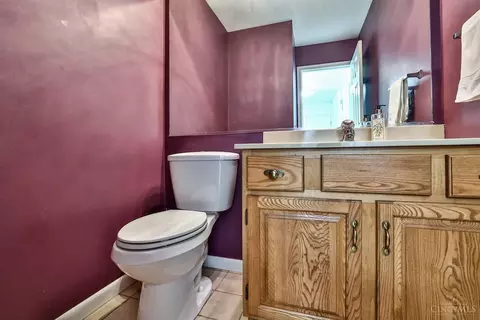 Bath - 3810 Arbor Ln, Cincinnati, OH 45255 photo 4 of 6