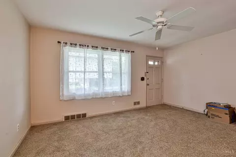 Living - 8609 Wicklow Ave, Cincinnati, OH 45236 photo 3 of 4
