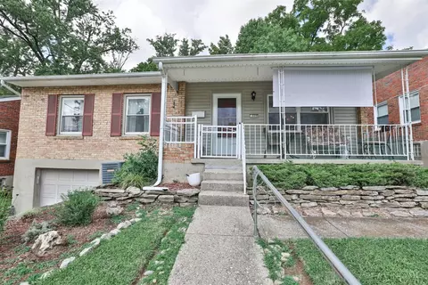 Exterior - 8609 Wicklow Ave, Cincinnati, OH 45236 photo 3 of 11