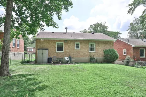 Exterior - 8609 Wicklow Ave, Cincinnati, OH 45236 photo 11 of 11