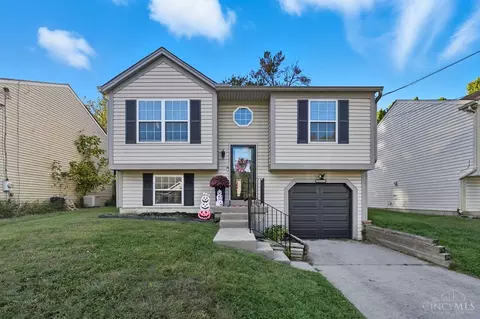 8357 Carrol Ave, Cincinnati, OH 45231