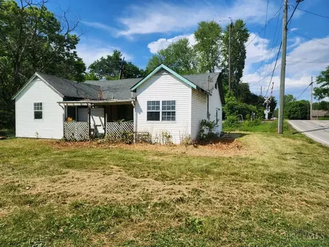 4145 Half Acre Rd, Williamsburg Twp, OH 45103
