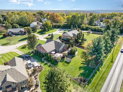 View/Area - 532 Hopper View Blf, Cincinnati, OH 45255 photo 2 of 4