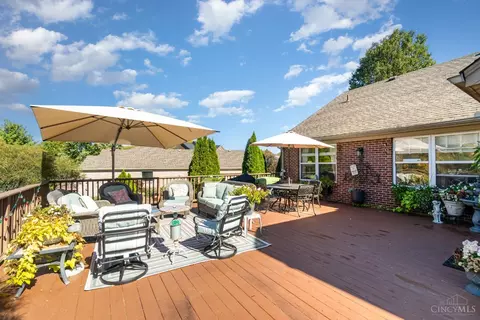 Exterior - 532 Hopper View Blf, Cincinnati, OH 45255 photo 3 of 10