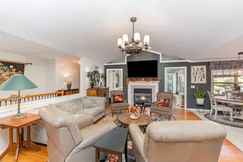 Living - 532 Hopper View Blf, Cincinnati, OH 45255 photo 1 of 4