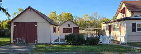 Exterior - 401 Wright St, Blanchester, OH 45107 photo 2 of 5