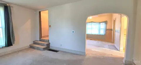 Living - 401 Wright St, Blanchester, OH 45107 photo 1 of 8