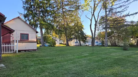 Exterior - 401 Wright St, Blanchester, OH 45107 photo 3 of 5