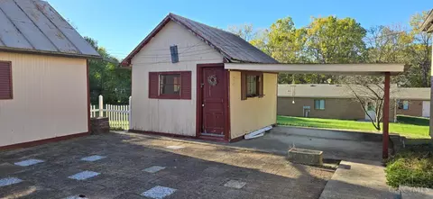 Exterior - 401 Wright St, Blanchester, OH 45107 photo 1 of 5