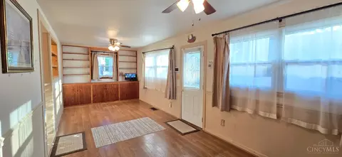 Living - 401 Wright St, Blanchester, OH 45107 photo 7 of 8