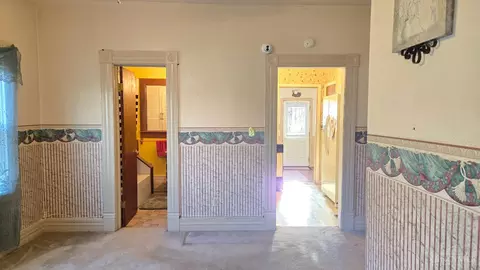 Entry Way - 401 Wright St, Blanchester, OH 45107 photo 1 of 5